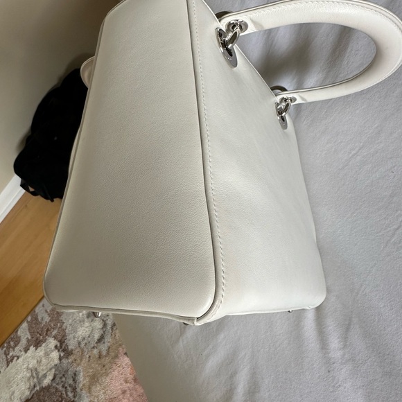 Christian Dior Lady Dior Medium white limited edition - Picture 3 of 8